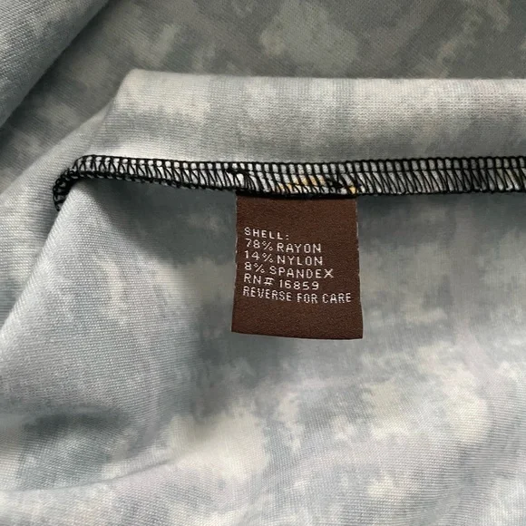 J. McLaughlin Stretch Pencil Skirt - Picture 5 of 7